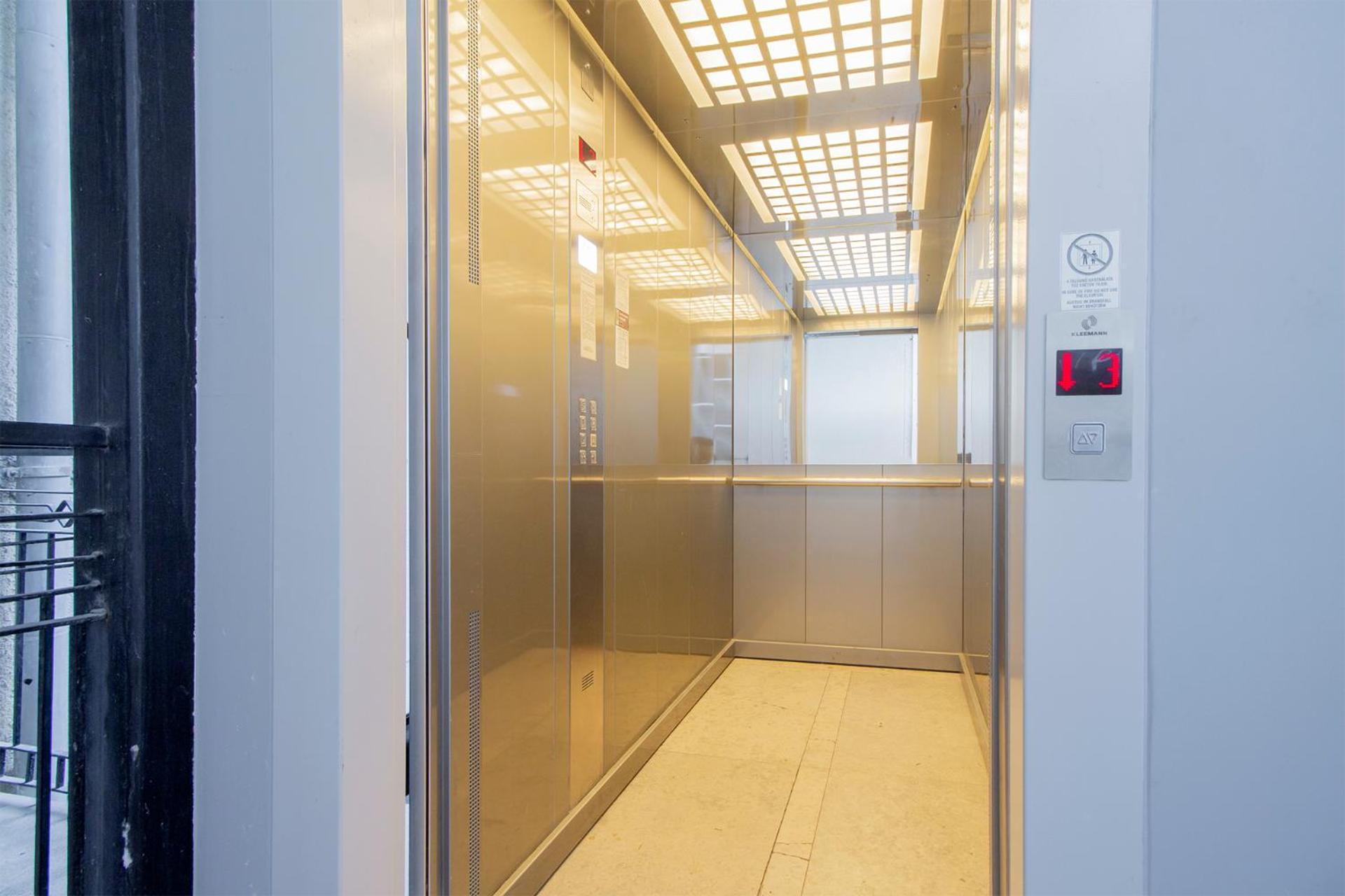 Kalvin 2Bdr Apartment With Ac Budapeşte Dış mekan fotoğraf
